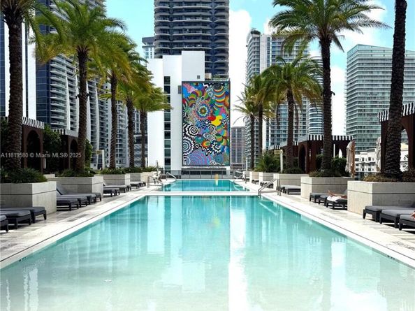 801 S Miami Ave 208, Miami FL 33130