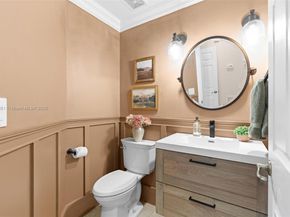 5920 NW 54th Cir, Coral Springs FL 33067