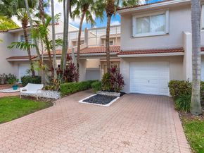 5208 NW 103rd Ave, Doral FL 33178