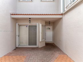 5208 NW 103rd Ave, Doral FL 33178