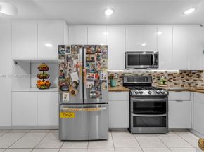 5208 NW 103rd Ave, Doral FL 33178