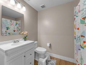5208 NW 103rd Ave, Doral FL 33178