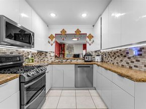 5208 NW 103rd Ave, Doral FL 33178