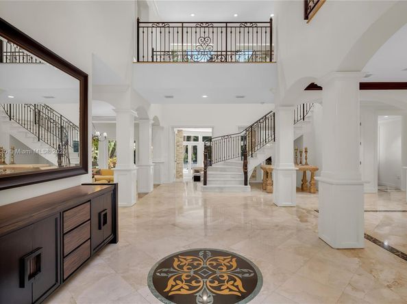 5100 SW 86th St, Miami FL 33143