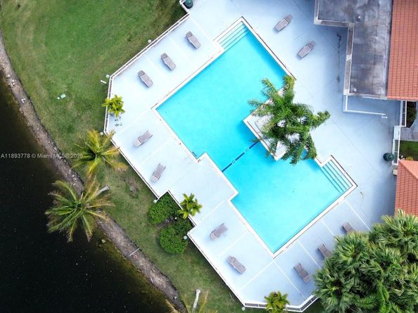 13090 Vista Isles Dr 124, Sunrise FL 33325