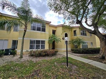 13090 Vista Isles Dr