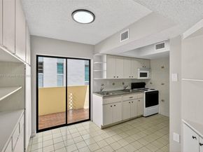 2924 Collins Avenue 501, Miami Beach FL 33140