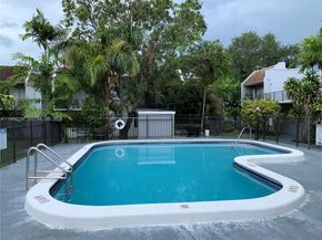 9225 SW 87th Ave A8, Miami FL 33176