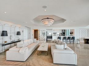 900 Biscayne Blvd 6107, Miami FL 33132