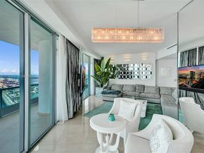 900 Biscayne Blvd 6107, Miami FL 33132