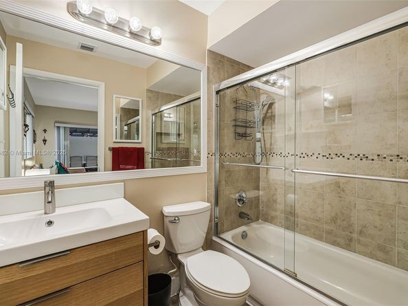 207 SW 159th Ter, Sunrise FL 33326