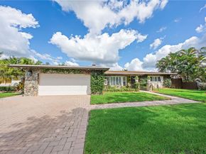 11041 NW 22nd St, Pembroke Pines FL 33026