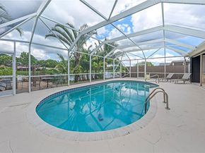 11041 NW 22nd St, Pembroke Pines FL 33026