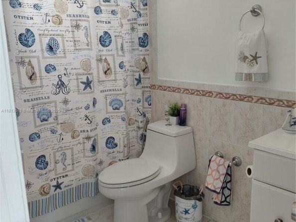 401 SW 109th Ave 26, Sweetwater FL 33174