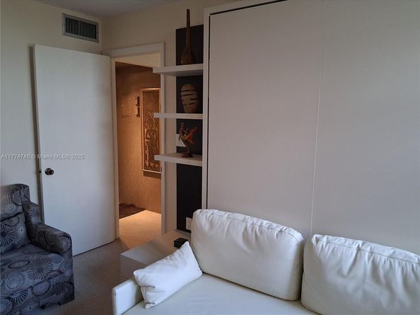 1300 St Charles Pl 308, Pembroke Pines FL 33026