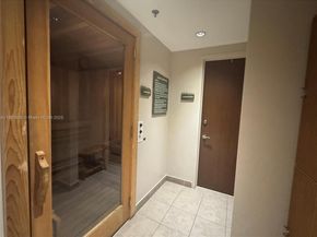 2641 N Flamingo Rd 1001N, Sunrise FL 33323