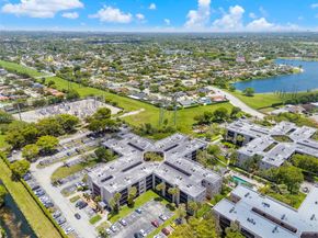 8400 SW 133rd Ave Rd 212, Miami FL 33183