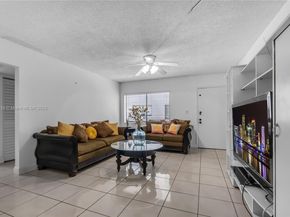 8400 SW 133rd Ave Rd 212, Miami FL 33183