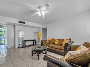 8400 SW 133rd Ave Rd 212, Miami FL 33183