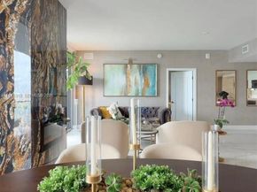 16385 Biscayne Blvd 30183017, North Miami Beach FL 33160