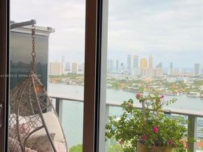 16385 Biscayne Blvd 30183017, North Miami Beach FL 33160