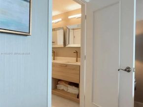 16385 Biscayne Blvd 30183017, North Miami Beach FL 33160