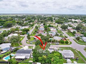 311 SW 68th Ter, Pembroke Pines FL 33023