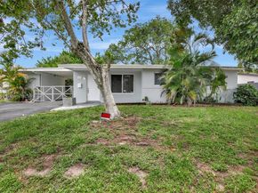311 SW 68th Ter, Pembroke Pines FL 33023