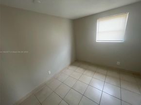 21200 NE 12th Ct, Miami FL 33179