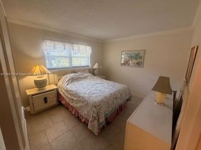 3505 NW 48th Ave 415, Lauderdale Lakes FL 33319
