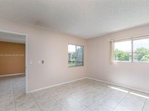 12550 SW 15th St 205E, Pembroke Pines FL 33027