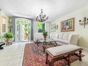 612 Valencia Ave 104, Coral Gables FL 33134