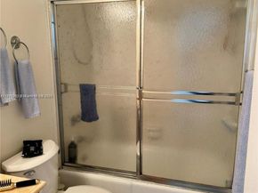400 Kings Point Dr 609, Sunny Isles Beach FL 33160