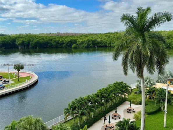 400 Kings Point Dr 609, Sunny Isles Beach FL 33160