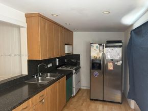 1568 NE 35th St, Oakland Park FL 33334