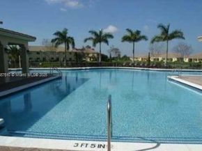3390 NE 9th St 104, Homestead FL 33033