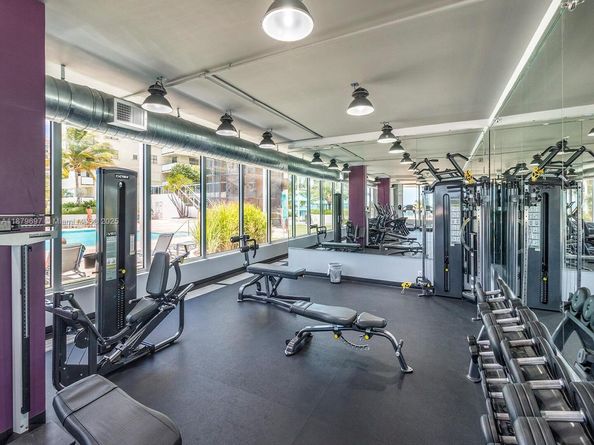 100 Lincoln Rd 1523/1525, Miami Beach FL 33139
