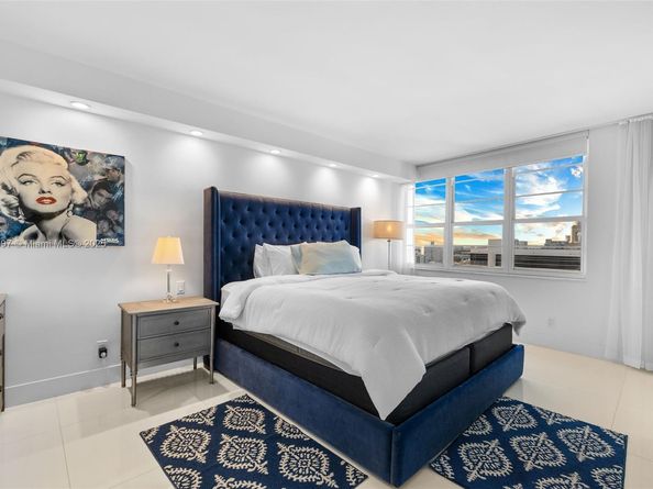 100 Lincoln Rd 1523/1525, Miami Beach FL 33139