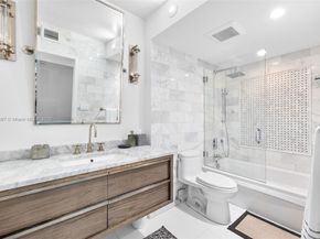 100 Lincoln Rd 1523/1525, Miami Beach FL 33139