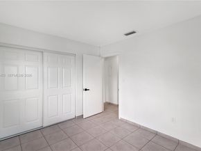 13371 SW 17th Ln 28, Miami FL 33175