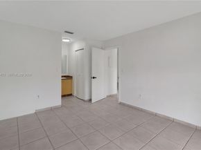 13371 SW 17th Ln 28, Miami FL 33175