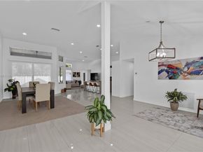 710 Lake Blvd, Weston FL 33326