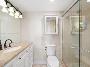 1000 River Reach Dr 516, Fort Lauderdale FL 33315