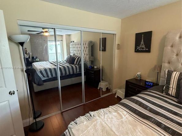 13293 NW 6th Pl, Plantation FL 33325