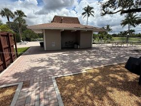 13293 NW 6th Pl, Plantation FL 33325
