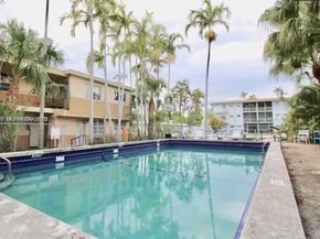 645 NE 77th St 16, Miami FL 33138
