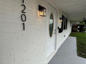 1201 NW 79th Way, Pembroke Pines FL 33024