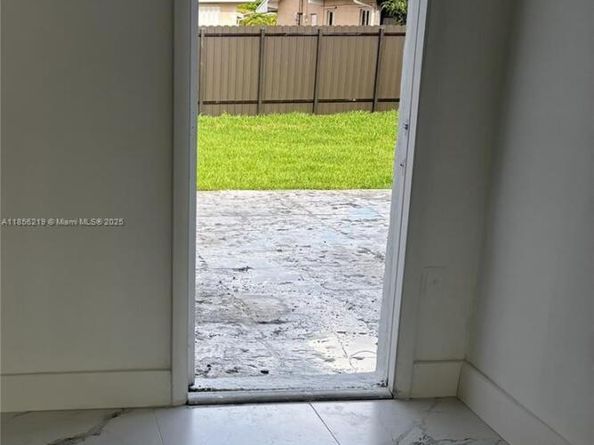 1201 NW 79th Way, Pembroke Pines FL 33024