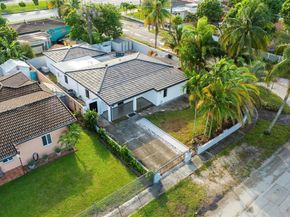 705 E 9th Ln, Hialeah FL 33010