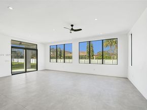 13023 Davie Oaks Dr, Davie FL 33325